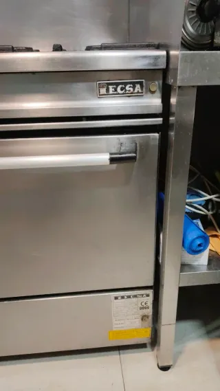 Cocina industrial 3 fuegos El horno no funciona