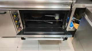 Cocina industrial 3 fuegos El horno no funciona