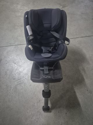 Silla de coche Nuna azul marino