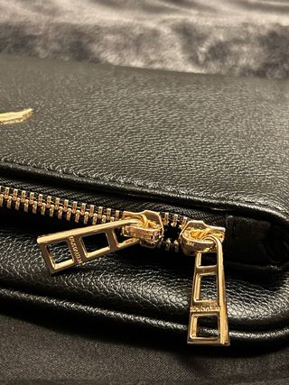 Bolsa Zadig & Voltaire preta e dourada