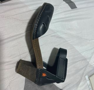 Sandalias Art Tacón Negro