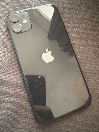 iPhone 11 Negro Casi Nuevo