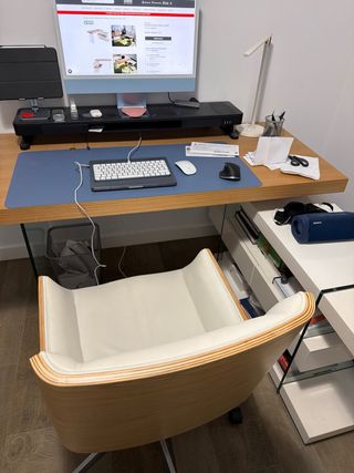 Escritorio Angel Cerda Nogal y Cristal