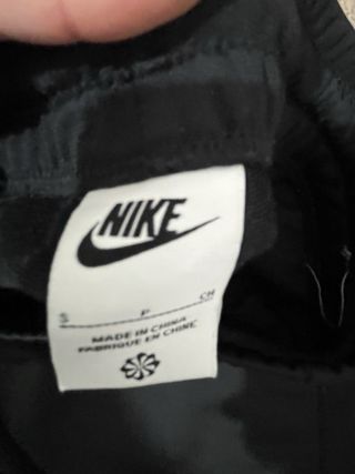 Pantalón chándal Nike negro