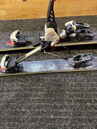 Esquís Dynastar Mythic