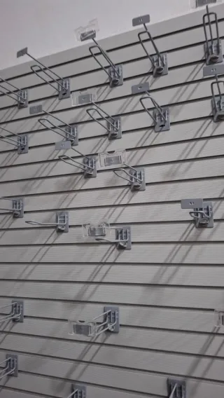 Panel de lamas con ganchos