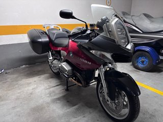 BMW R1200ST Roja y Negra