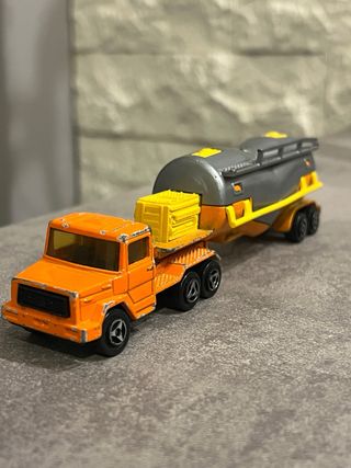 Camioncino cisterna Matchbox arancione