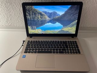 Portátil ASUS X541N