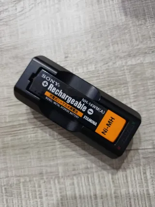 Cargador Sony Walkman NH-14WM(A) Ni-MH