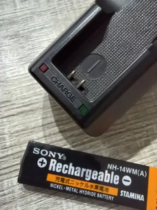 Cargador Sony Walkman NH-14WM(A) Ni-MH