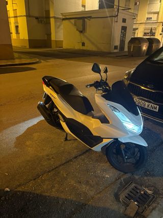 Honda PCX 2024