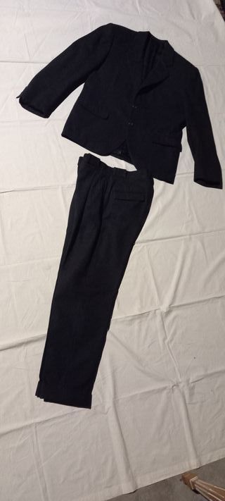 Traje negro hecho a mano