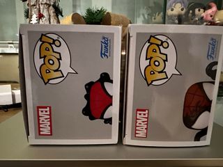 Funko Pop Marvel Spider-Man 2 (1029) y Spider-Man