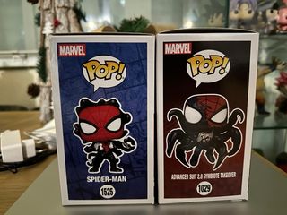 Funko Pop Marvel Spider-Man 2 (1029) y Spider-Man
