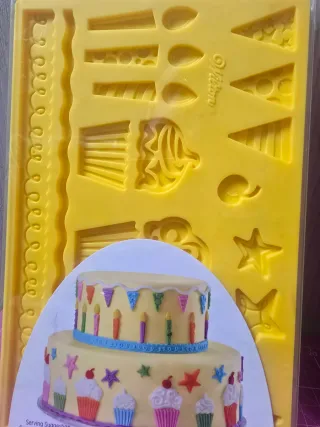 Moldes Silicona Wilton Tarta Fondant
