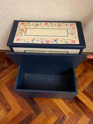 Escalón decorativo doble cajonera