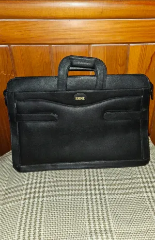 Maletín ESINE Negro