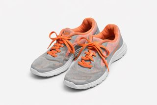 Zapatillas Nike Mujer Gris Naranja