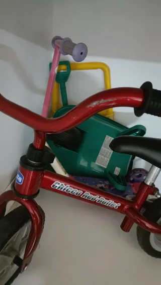 Bici sin pedales Chicco Roja