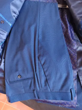 Traje de hombre azul PUROGO