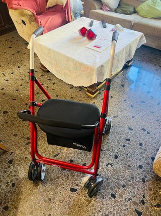 Andador con asiento para adultos