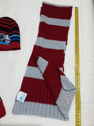 Gorro bufanda Star Wars lana poco uso + bufanda MJ