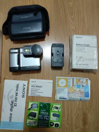 Cámara Digital Sony Mavica MVC-FD88