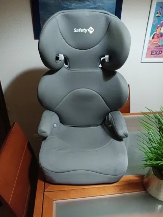 Silla elevador Safety 1st gris