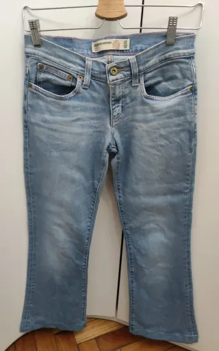 Pantalón vaquero azul claro