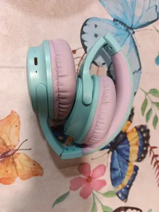 Auriculares Inalámbricos Verdes y Morados