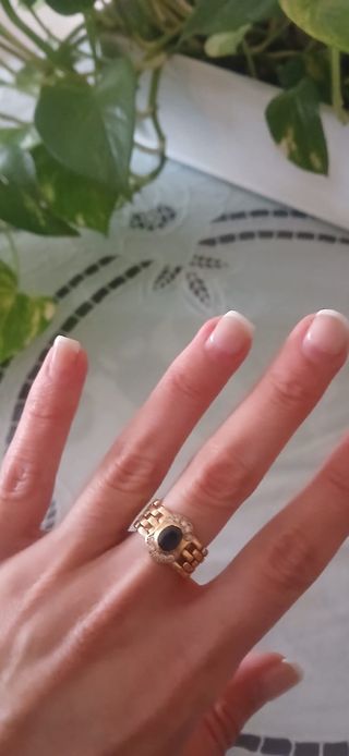 Anillo Oro Amarillo Diamantes y briantes