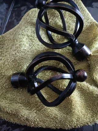 Barra extensible para cortina. 1m hasta 2m