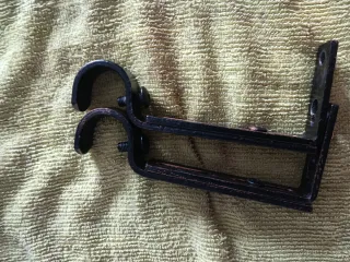 Barra extensible para cortina. 1m hasta 2m