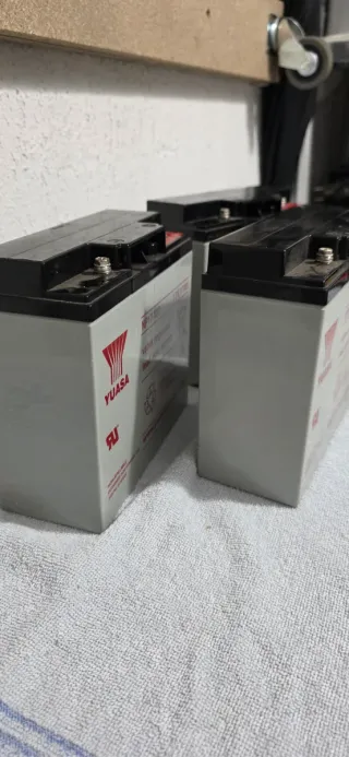 Baterías Yuasa NP17-12I 12V 17Ah (3 unidades)