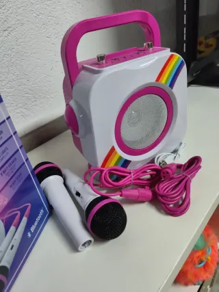 Altavoz Karaoke Infantil con Micrófonos