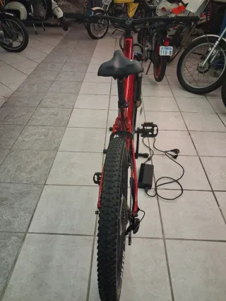 Bici Eléctrica Giant Stance E