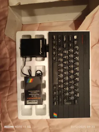 ZX Spectrum+ Ordenador Sinclair Vintage