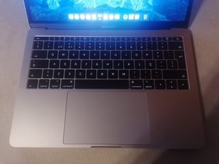 MacBook Pro 13” 2017 i5 8GB RAM Teclado PT