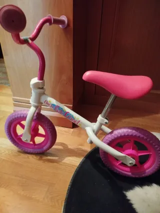 Bicicleta Correpasillos Chicco ( Niña ) Casi Nueva