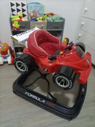 Taca Taca Coche Formula Kid Rojo. Marca Janē