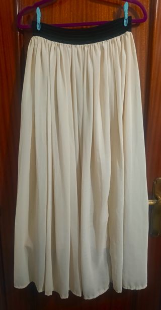 Falda larga tul beige