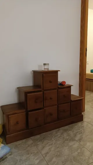 Mueble cajonera de madera