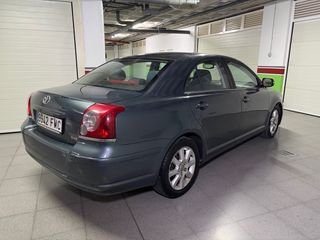 Toyota Avensis 2.2 diesel 150 cv