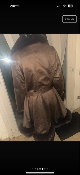 Giacca lunga con pelliccia mai indossata