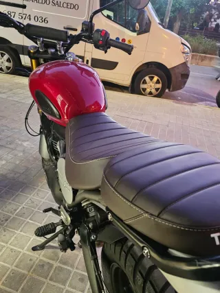 Triumph Scrambler 400X