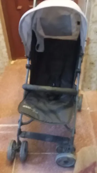 Silla de paseo ligera plegable