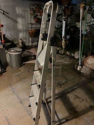 Escalera Tijera Aluminio 4 Peldaños