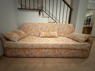 Sofá Cama Tapizado Floral