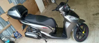 Honda sh300i sport